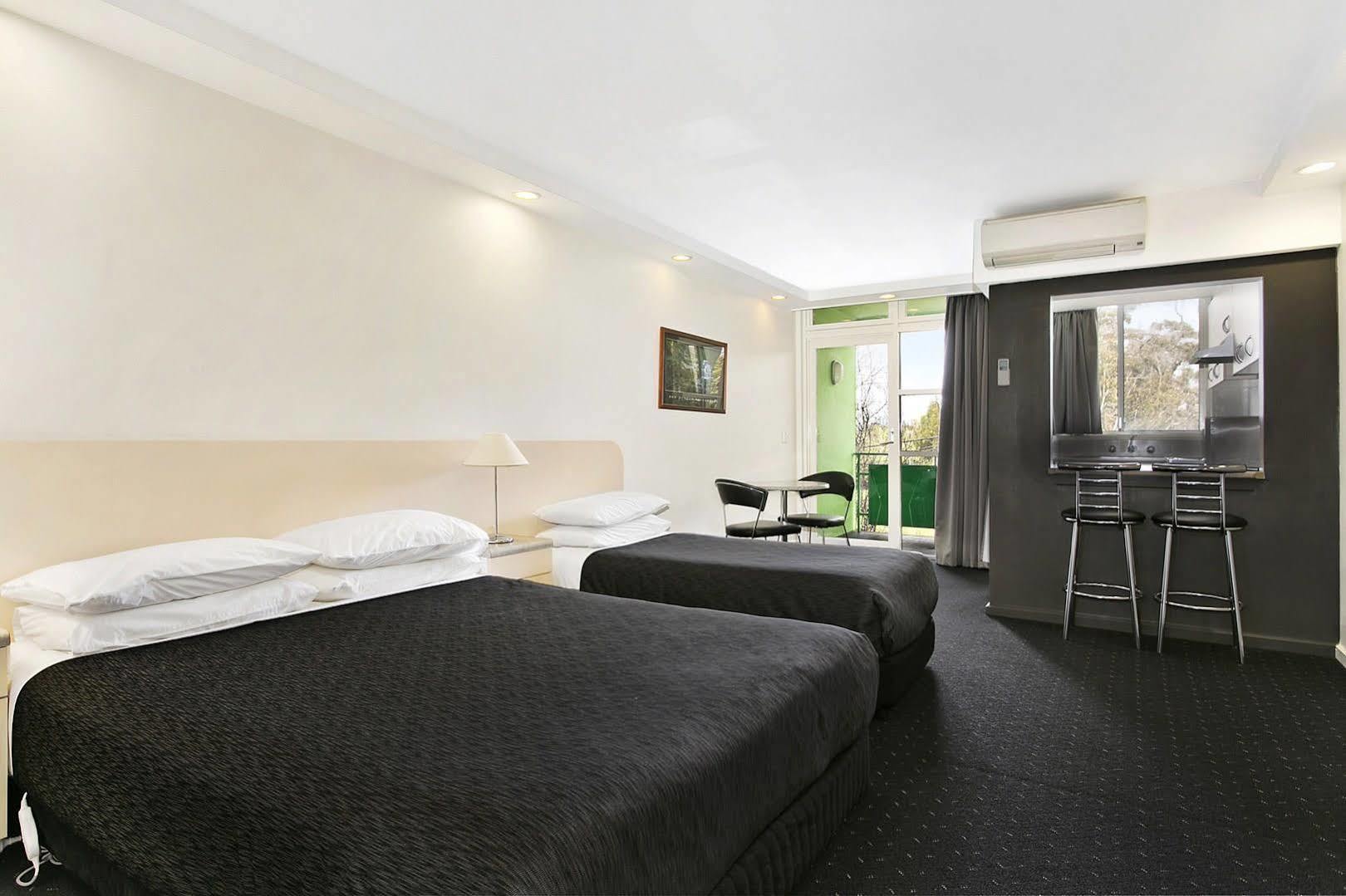 Melbourne'S Princes Park Hotel المظهر الخارجي الصورة