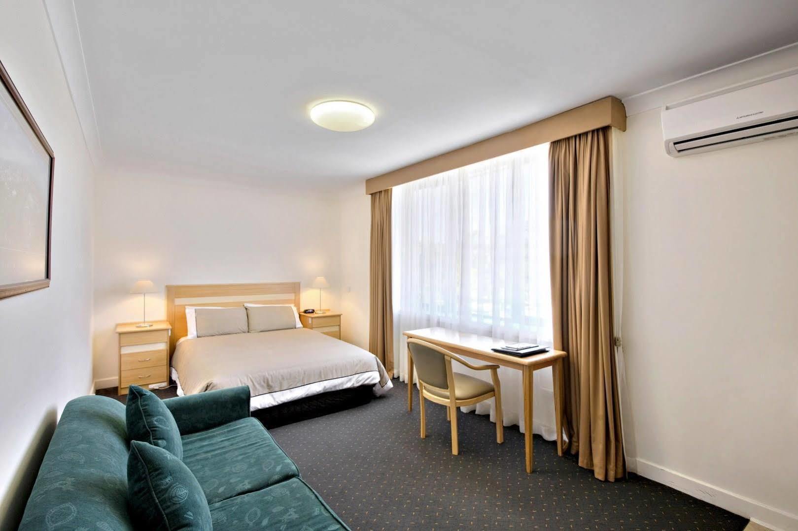 Melbourne'S Princes Park Hotel المظهر الخارجي الصورة